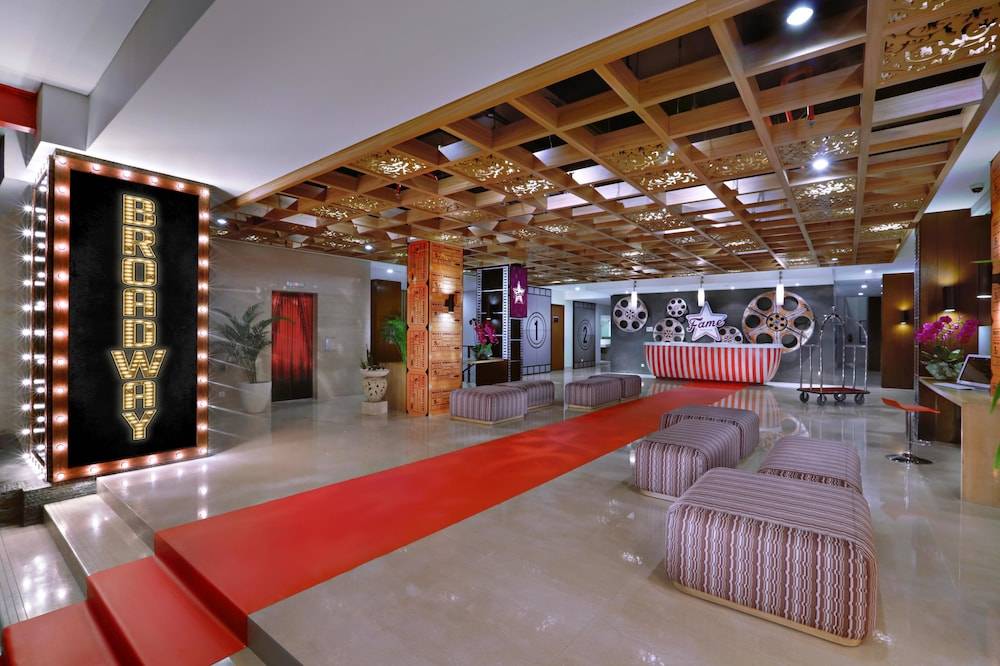 Fame Hotel Sunset Road 2