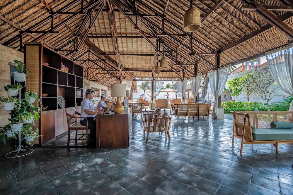 Lembongan Beach Club & Resort 2