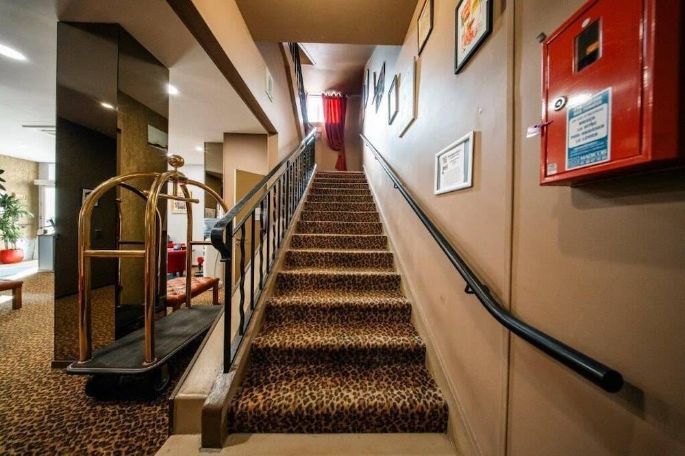 BRIT HOTEL PRIVILEGE LISIEUX - La Villa des Arts 2