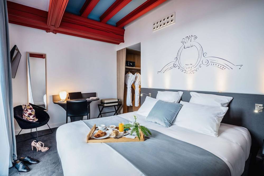 Best Western Premier Hotel de la Cite Royale 2