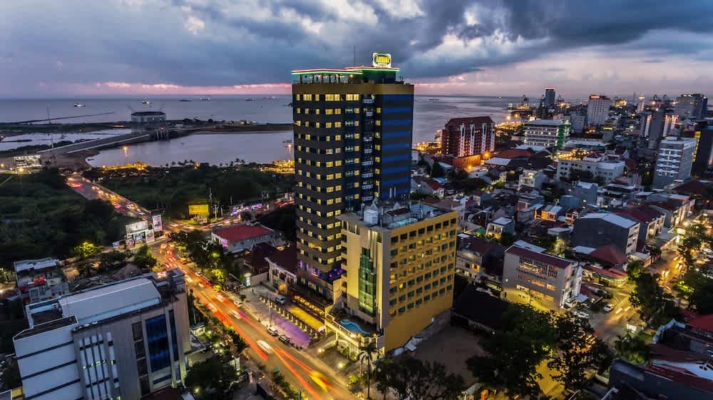 Arthama Hotels Losari Makassar 1