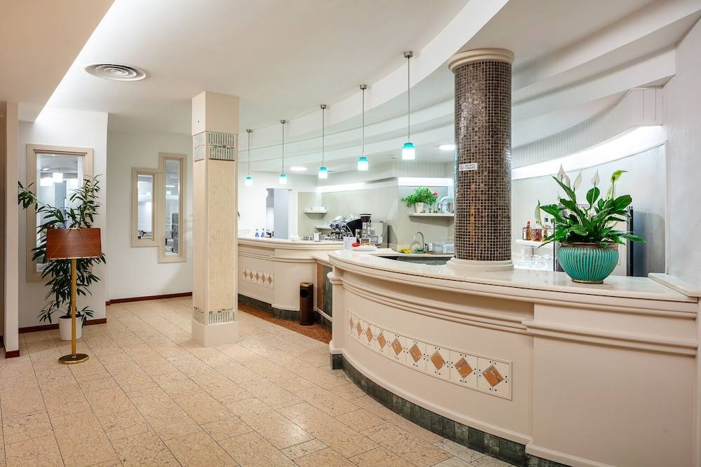 Hotel Carlo Felice Sassari 2