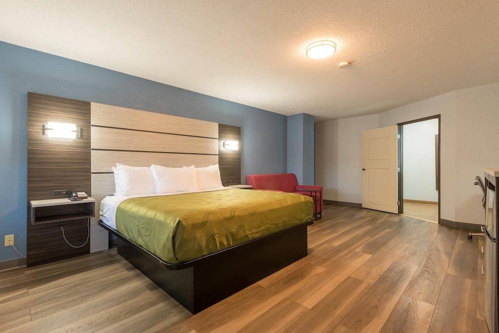 Quality Inn & Suites Manitou Springs at Pikes Peak Garden of the Gods 2