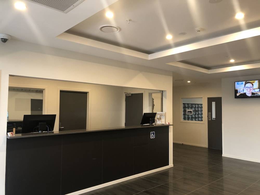 Ramada Suites by Wyndham Auckland Manukau Pacfic Centre 2