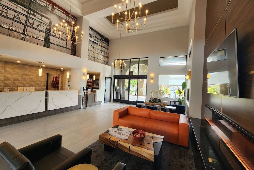 La Quinta Wyndham SFO Airport West Millbrae-Presidents Award Winner-FREE ARPRT SHTL 1