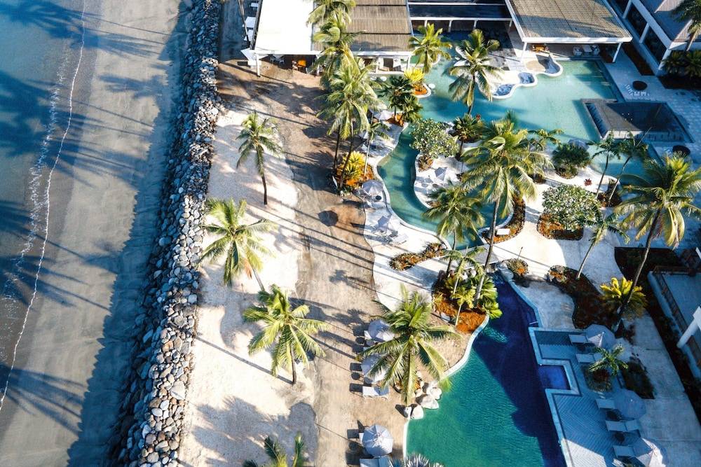 Sheraton Fiji Golf & Beach Resort 1