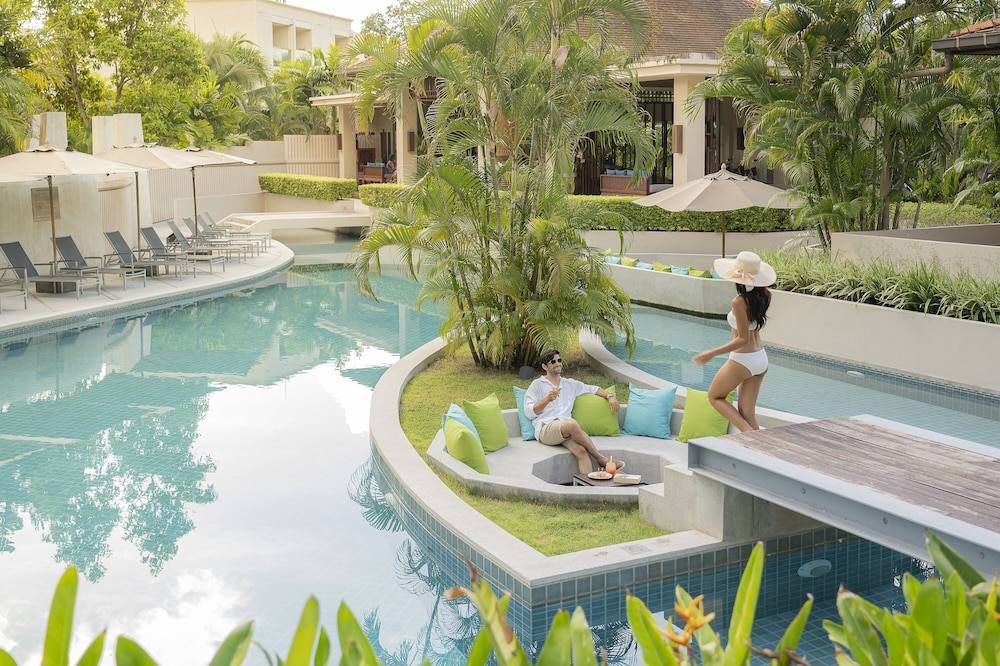 Dewa Phuket Resort & Villas, Nai Yang Beach 1
