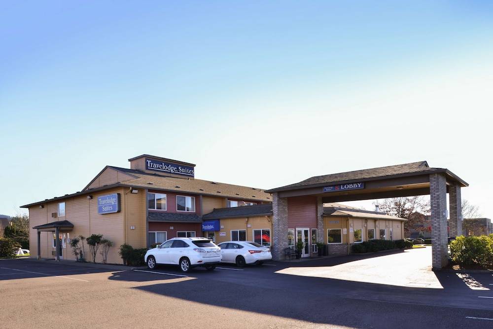 Travelodge by Wyndham, Newberg 1