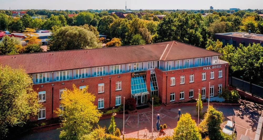 PLAZA Premium Parkhotel Norderstedt 1