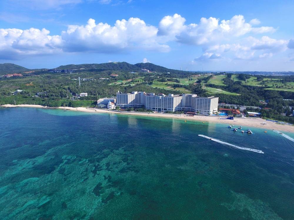 Rizzan Sea Park Hotel Tancha Bay 1