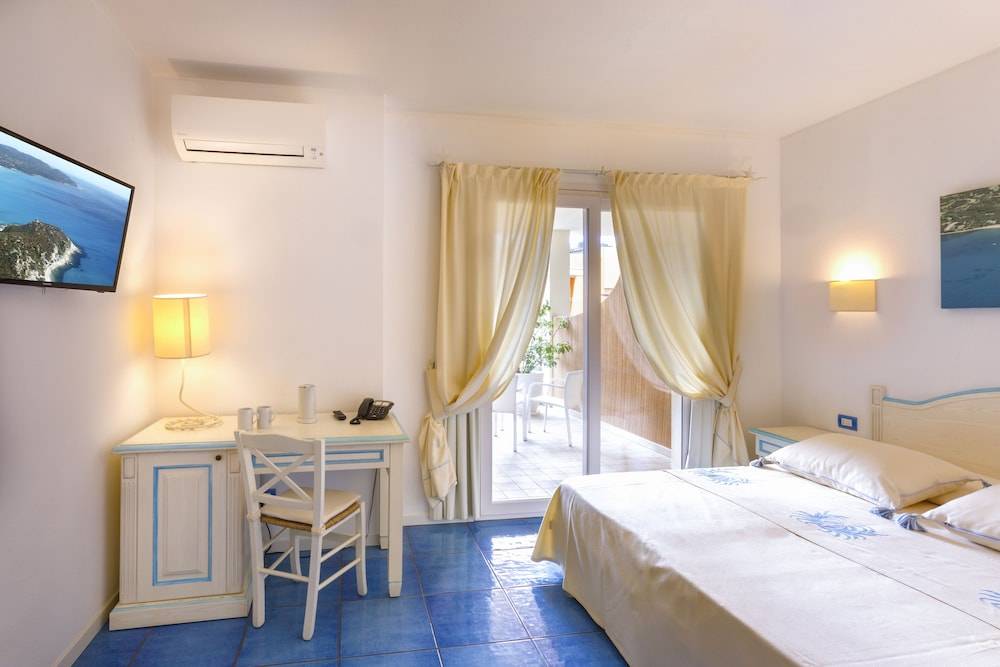 Janas Hotel 2