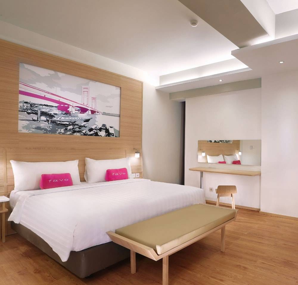 fave+ hotel Palembang 1