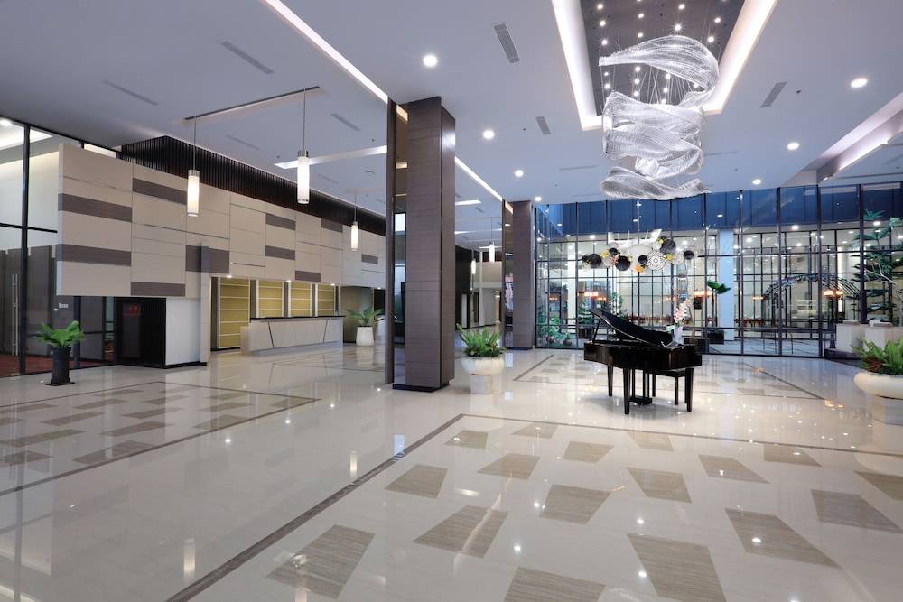 Harper Palembang by ASTON 2