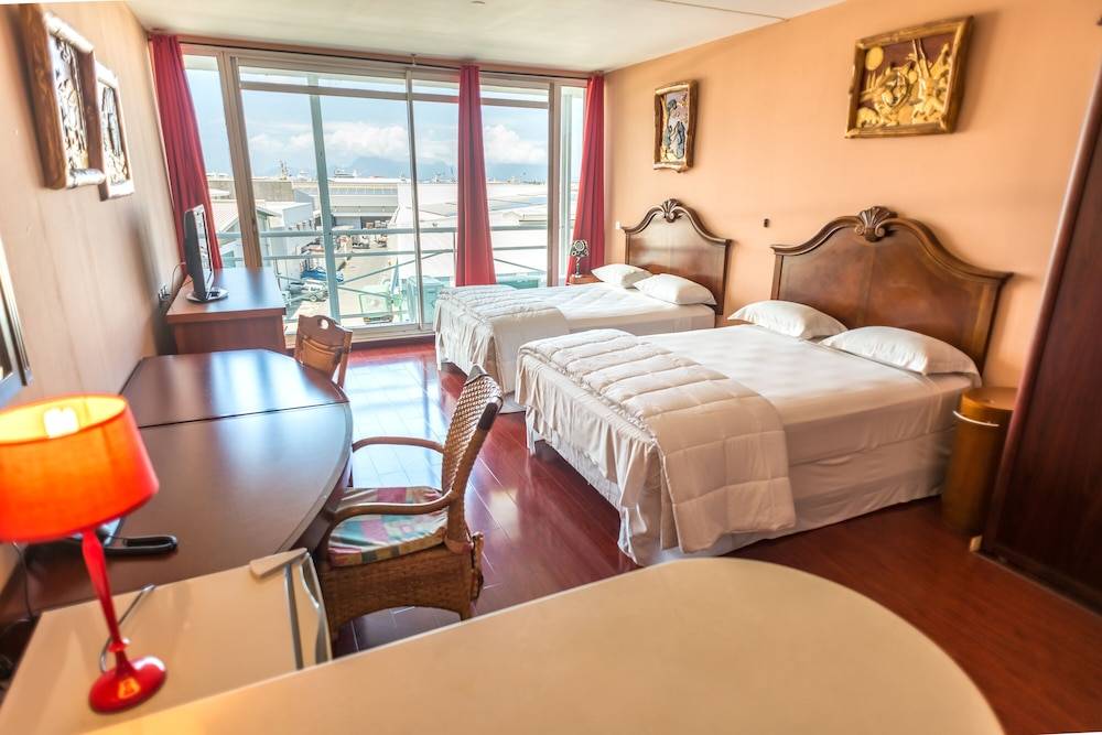 Hotel Sarah Nui 1