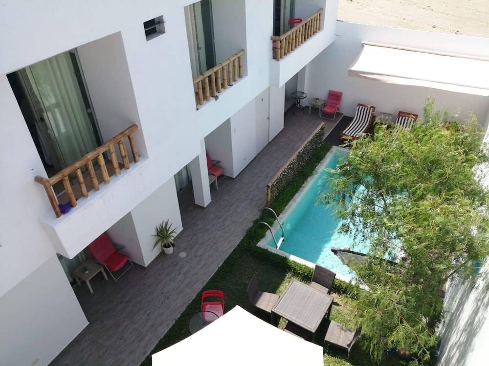 Paracas Guest House 1