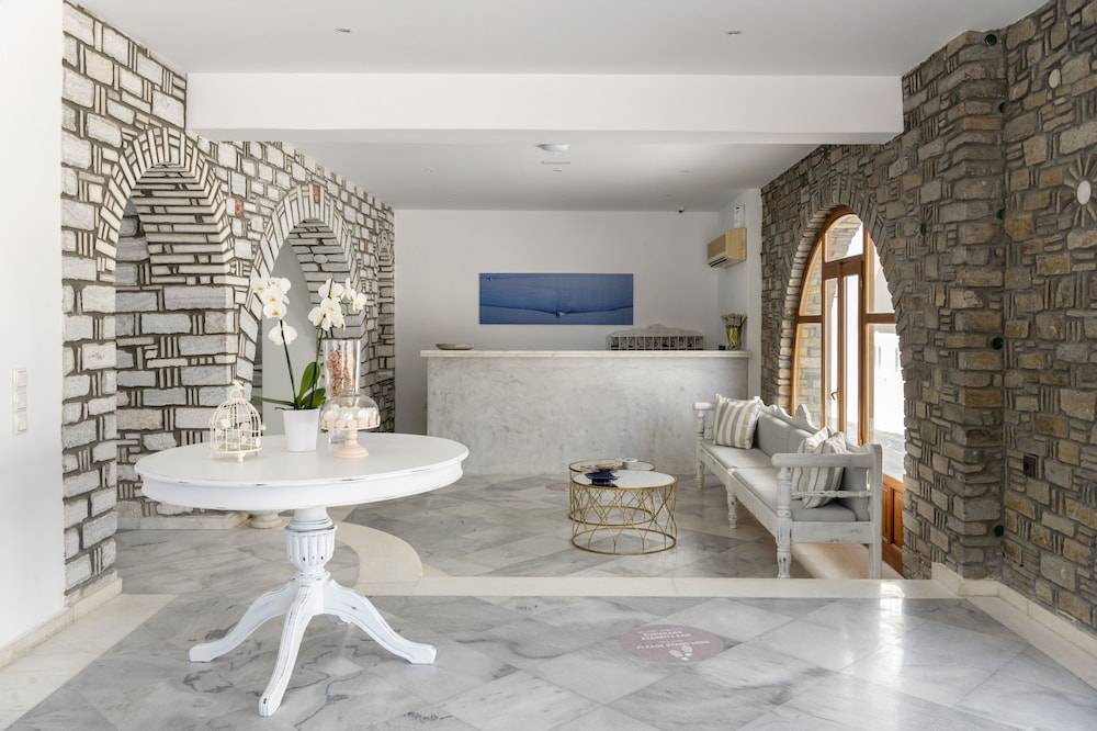 Galinos Hotel for adults only 2