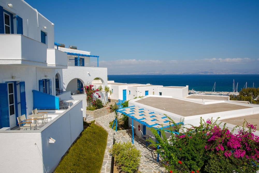 Arkas Inn 1