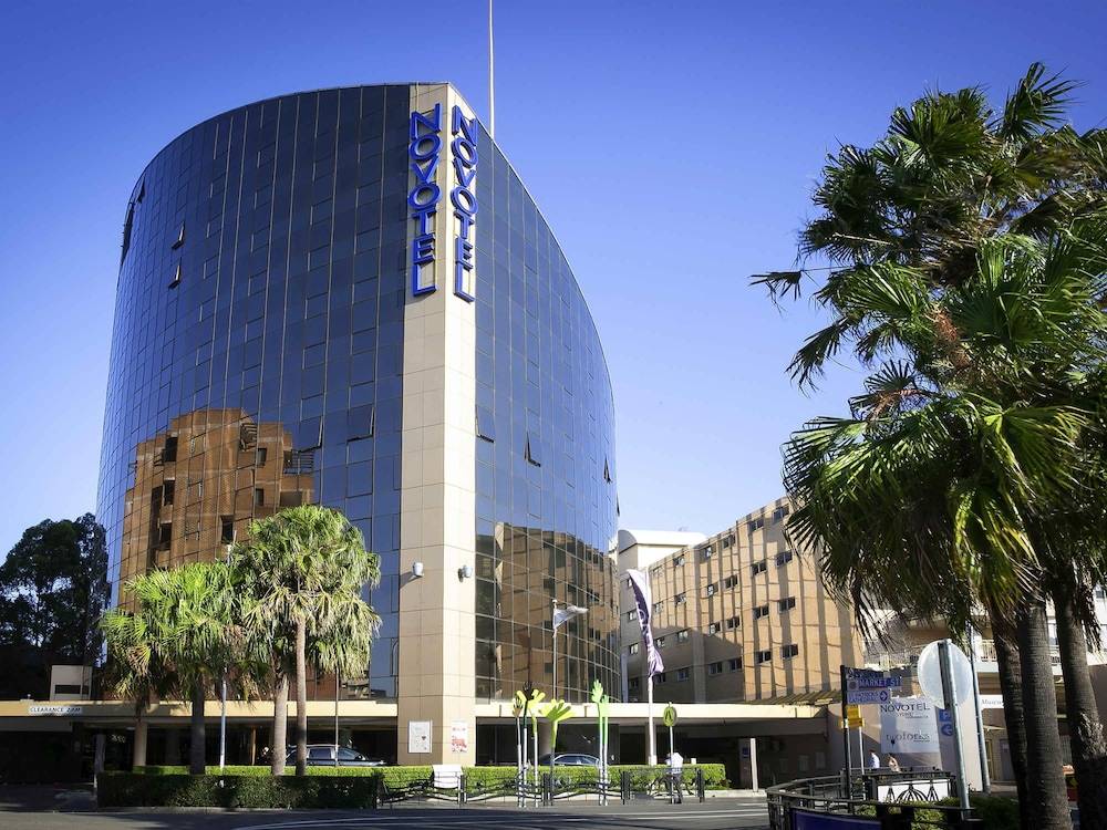 Novotel Sydney Parramatta 1