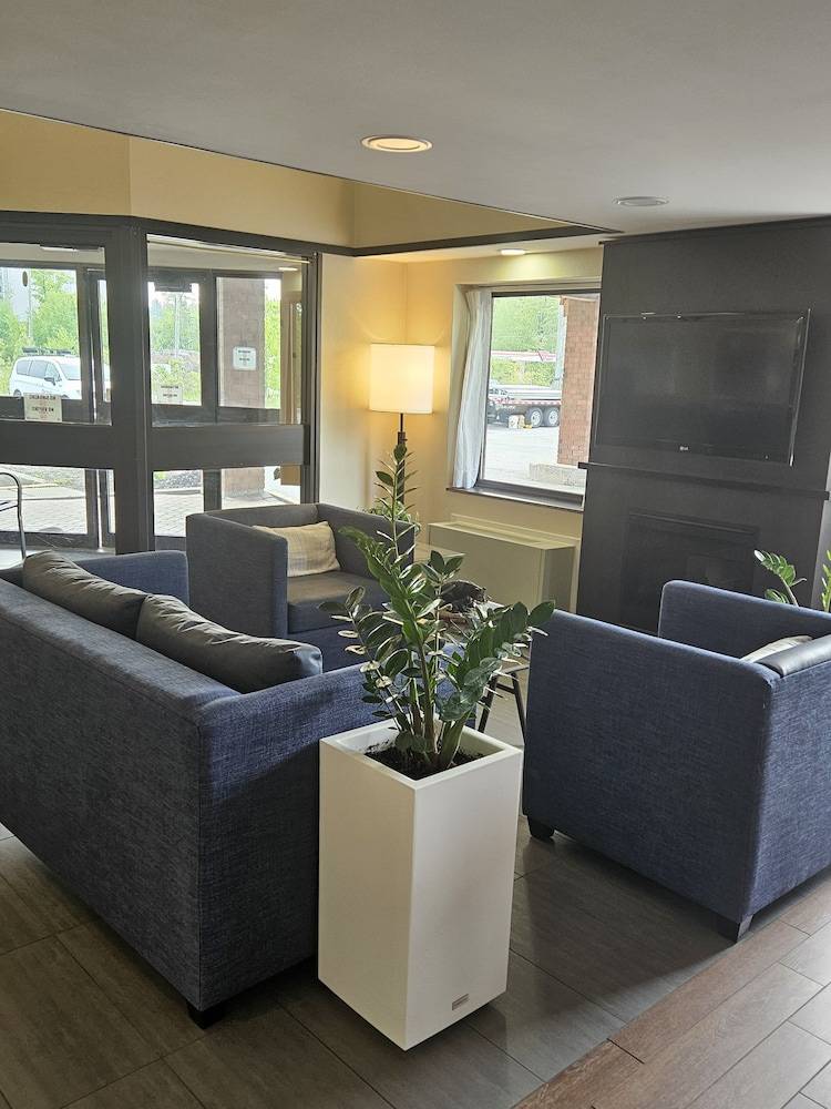 Comfort Inn Parry Sound 1