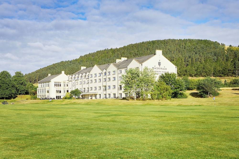 Macdonald Cardrona Hotel, Golf & Spa 1