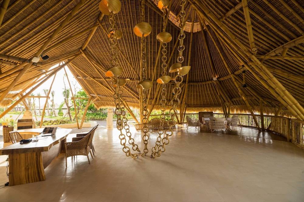 Menjangan Dynasty Resort 2