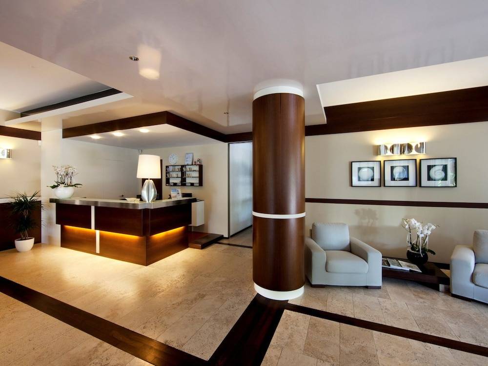 Aparthotel La Pineta 2