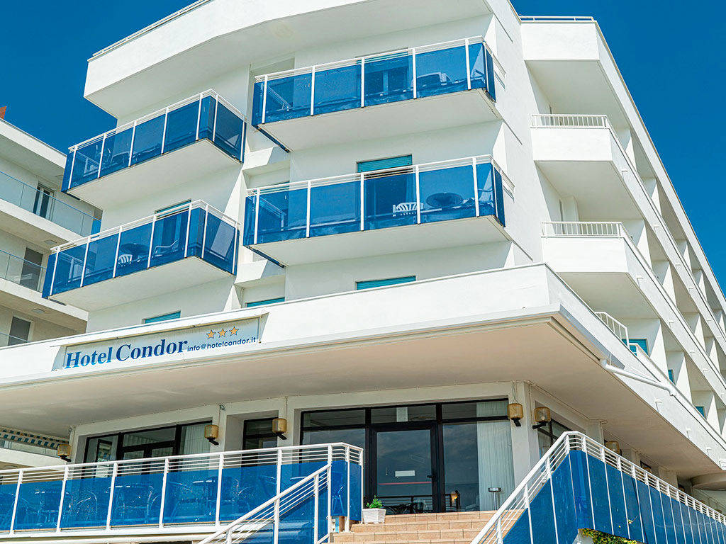 Hotel Condor 2