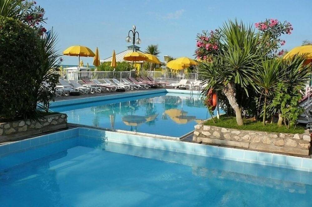 Hotel Majestic 1