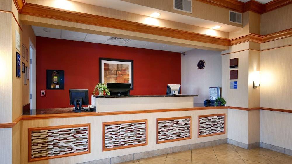 Best Western Plus Pontoon Beach 2