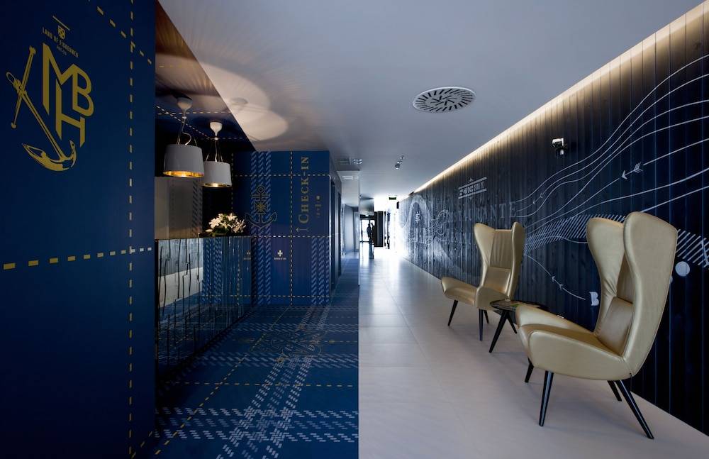 Macarico Beach Hotel 2
