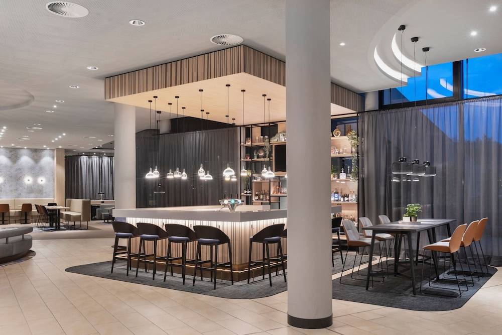 Courtyard by Marriott Basel 1