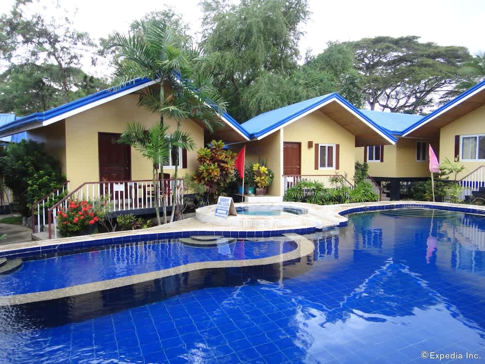 Blue Lagoon Inn & Suites 1