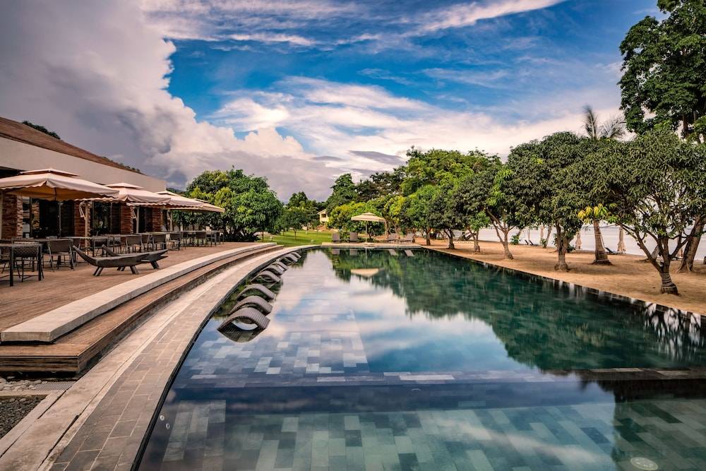 Astoria Palawan 1