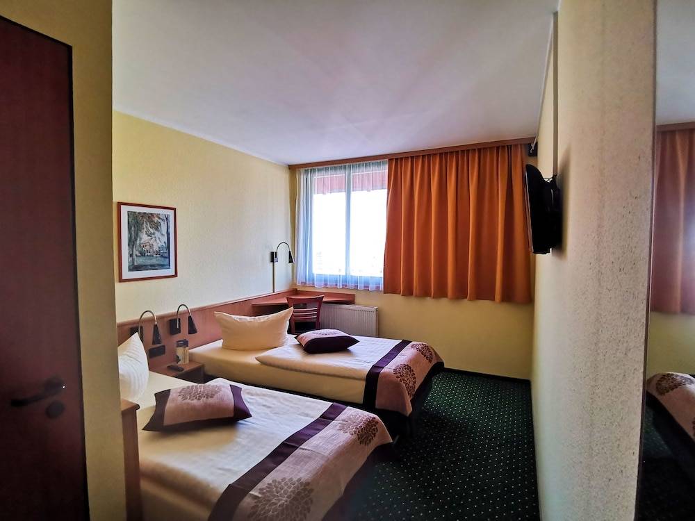 Acron-Hotel Quedlinburg 1