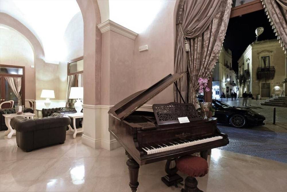 SANTA CHIARA SUITE HOTEL & SPA - Lecce 2