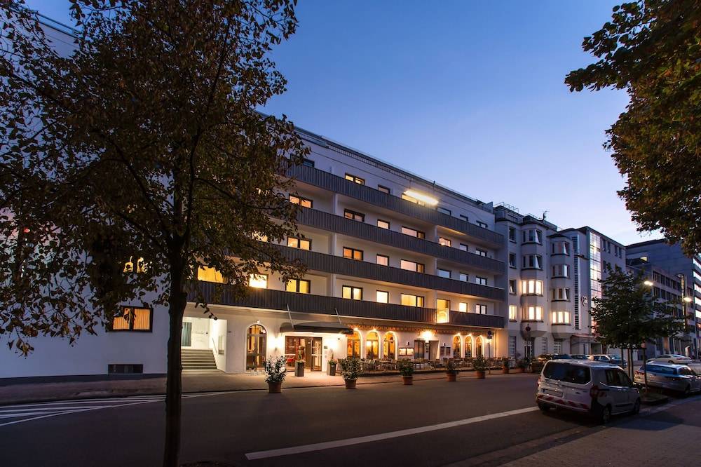 Friends Hotel Saarbrücken 1