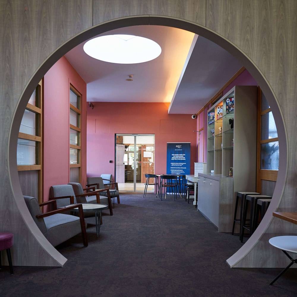 Best Western Plus Paris Saclay 2