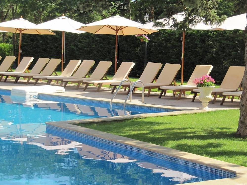 Kristel Hotel 1