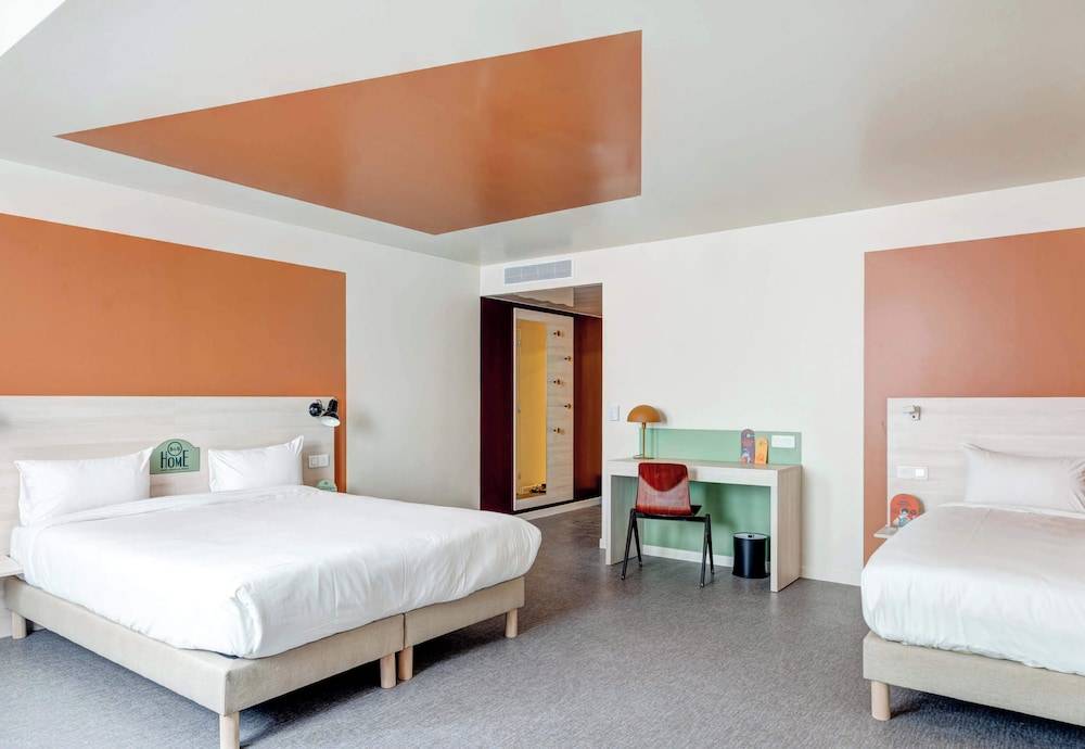 B&B HOME Paris Mairie de Saint-Ouen 1