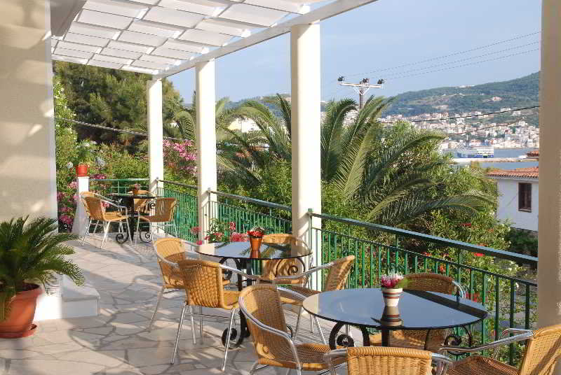 Anthemis Hotel Apartments 2