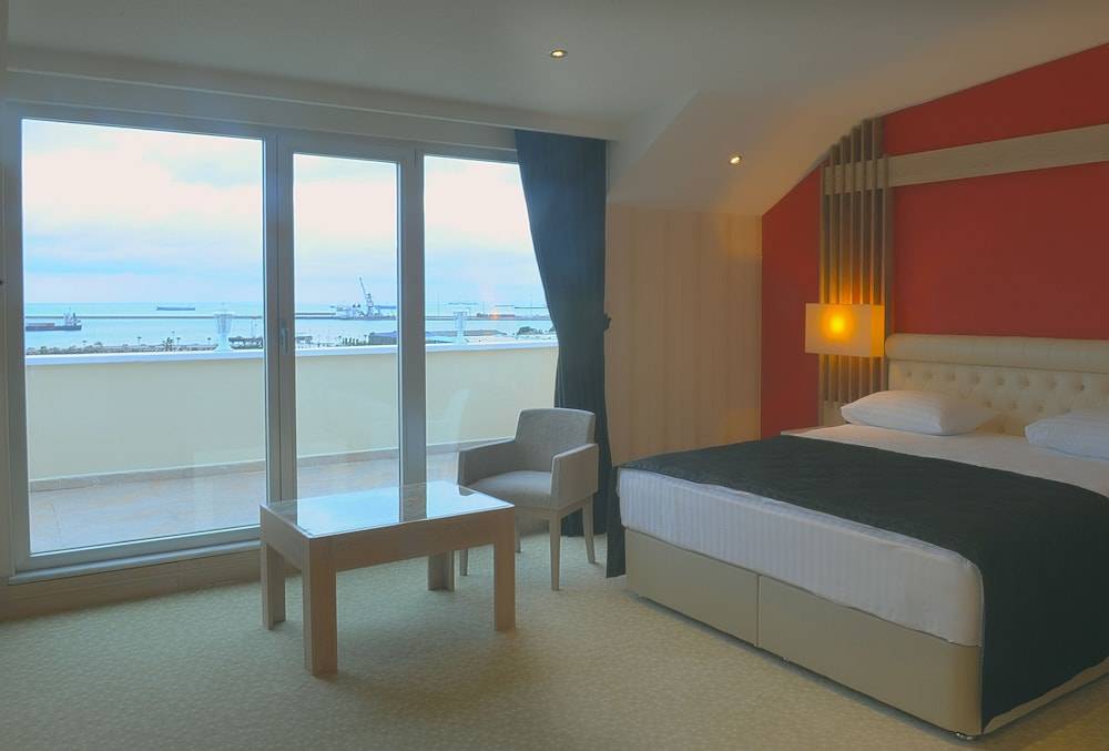 Neba Royal Hotel 1
