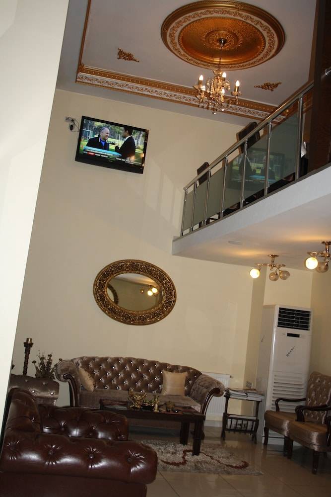 Gloria Tibi Hotel 2