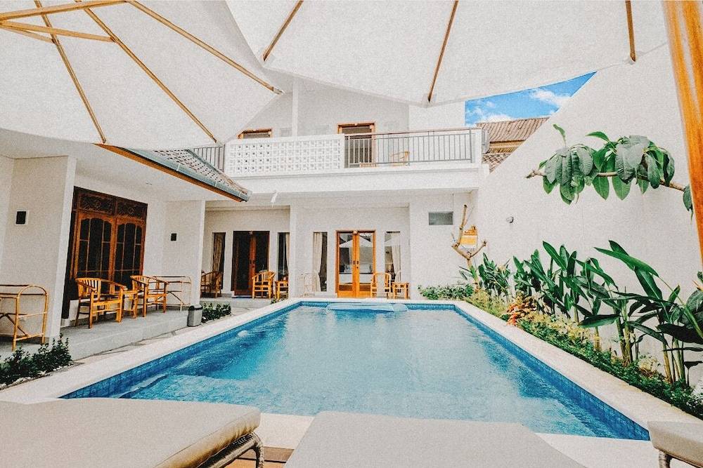 Turtle Shelter Guest House 1