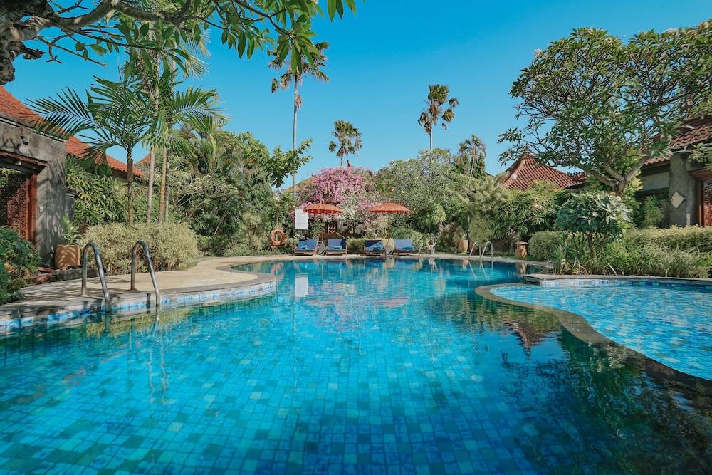 Parigata Villas Resort 1