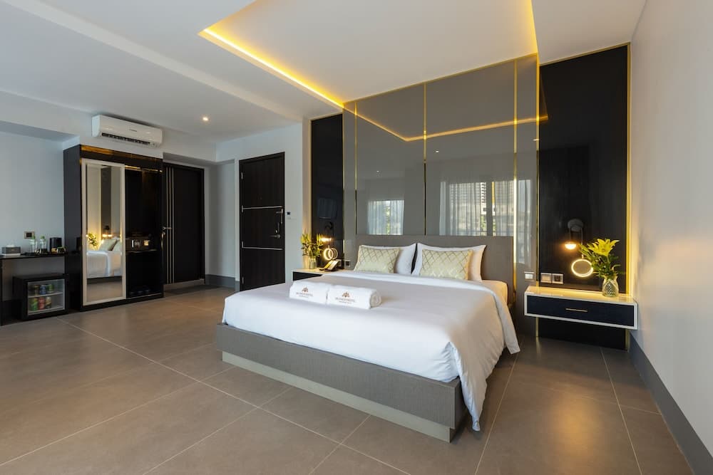 Munich Hotel 2
