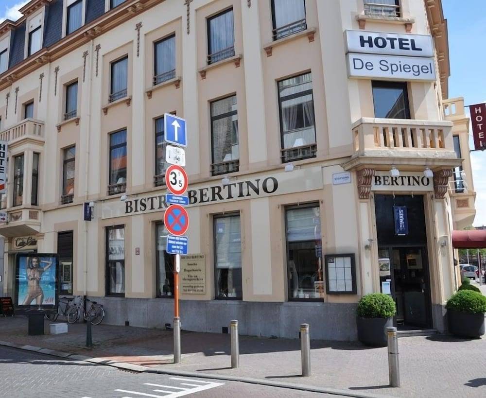 Hotel De Spiegel 1