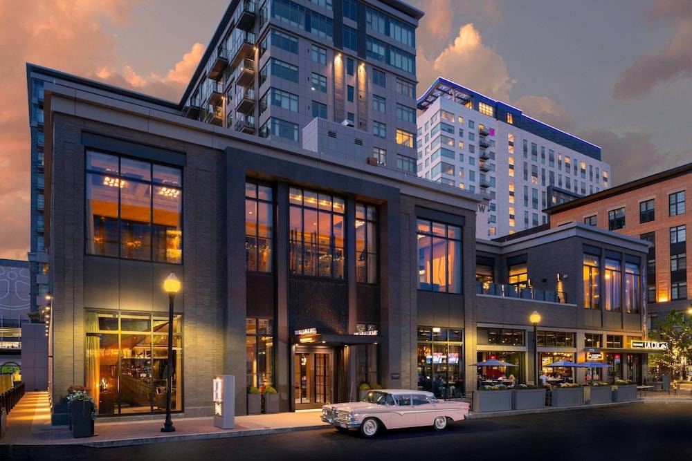 The Row Hotel at Assembly Row, Autograph Collection 1