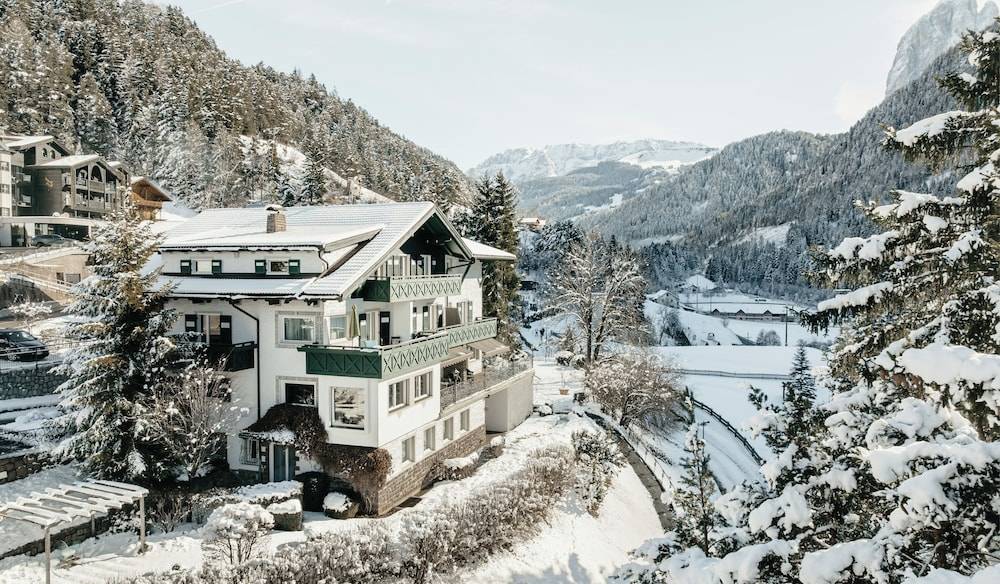 Alpstay - Chalet Hotel Hartmann - Adults Only 1