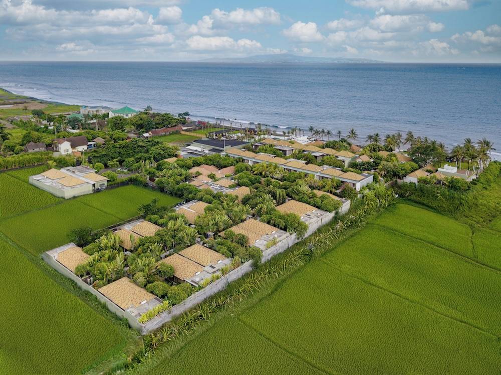 The Royal Purnama Boutique Villas & Beach Club 1
