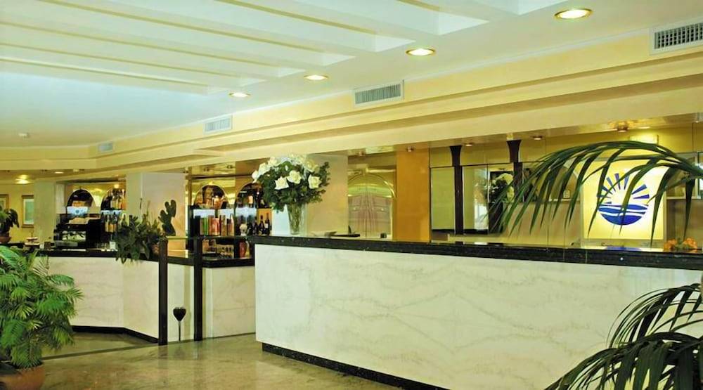 Hotel Borgo Marina 2
